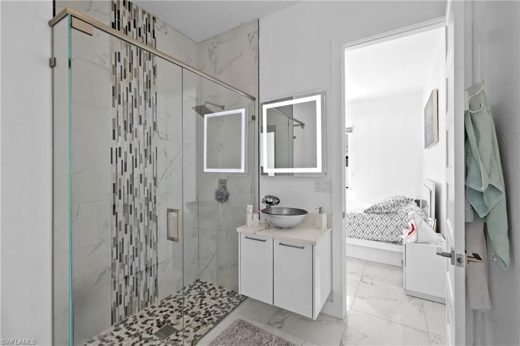 140 SE 16th St, Cape Coral, FL 33990 Photo