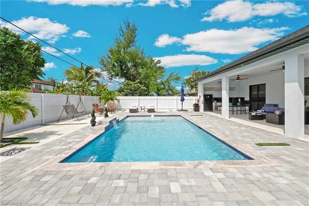 140 SE 16th St, Cape Coral, FL 33990 Photo