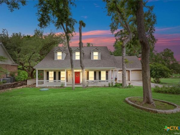 2212 Bluff Circle , Salado, TX 76571