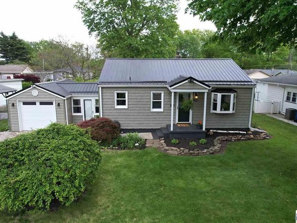 1908 S 23rd Street, Terre Haute, IN 47802