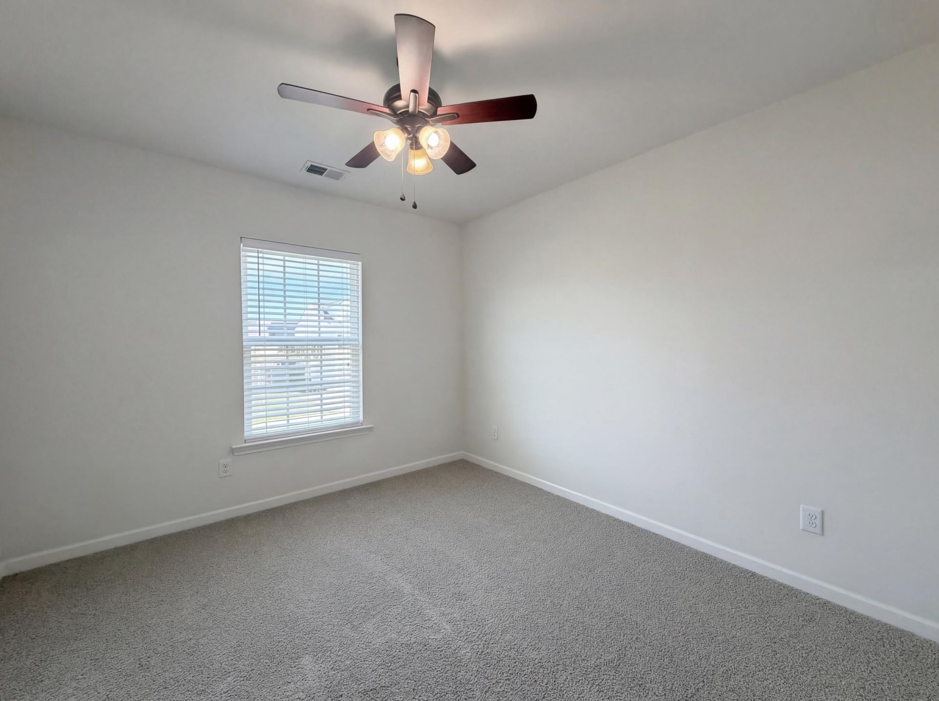 130 Hyrne Drive Photo 10