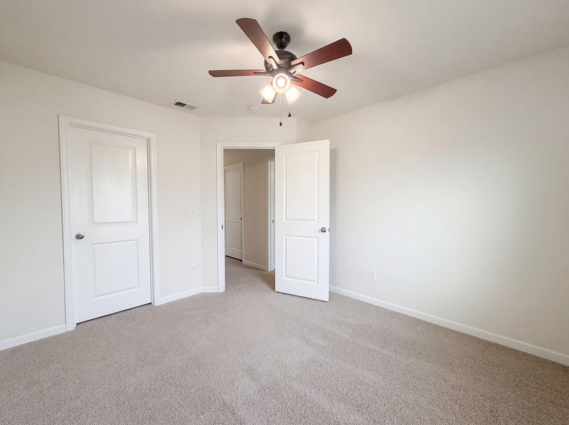 130 Hyrne Drive Photo 11