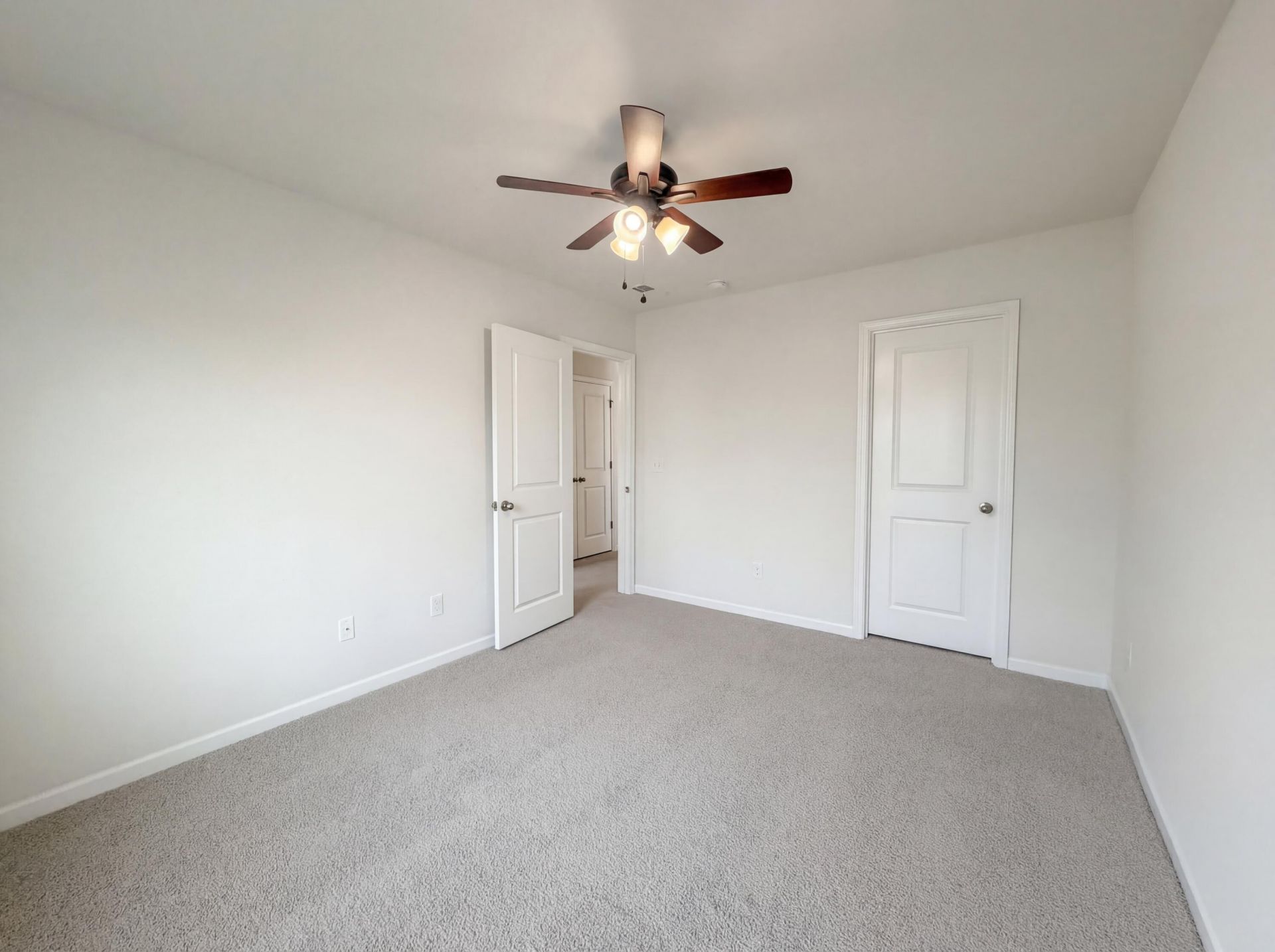 130 Hyrne Drive Photo 13