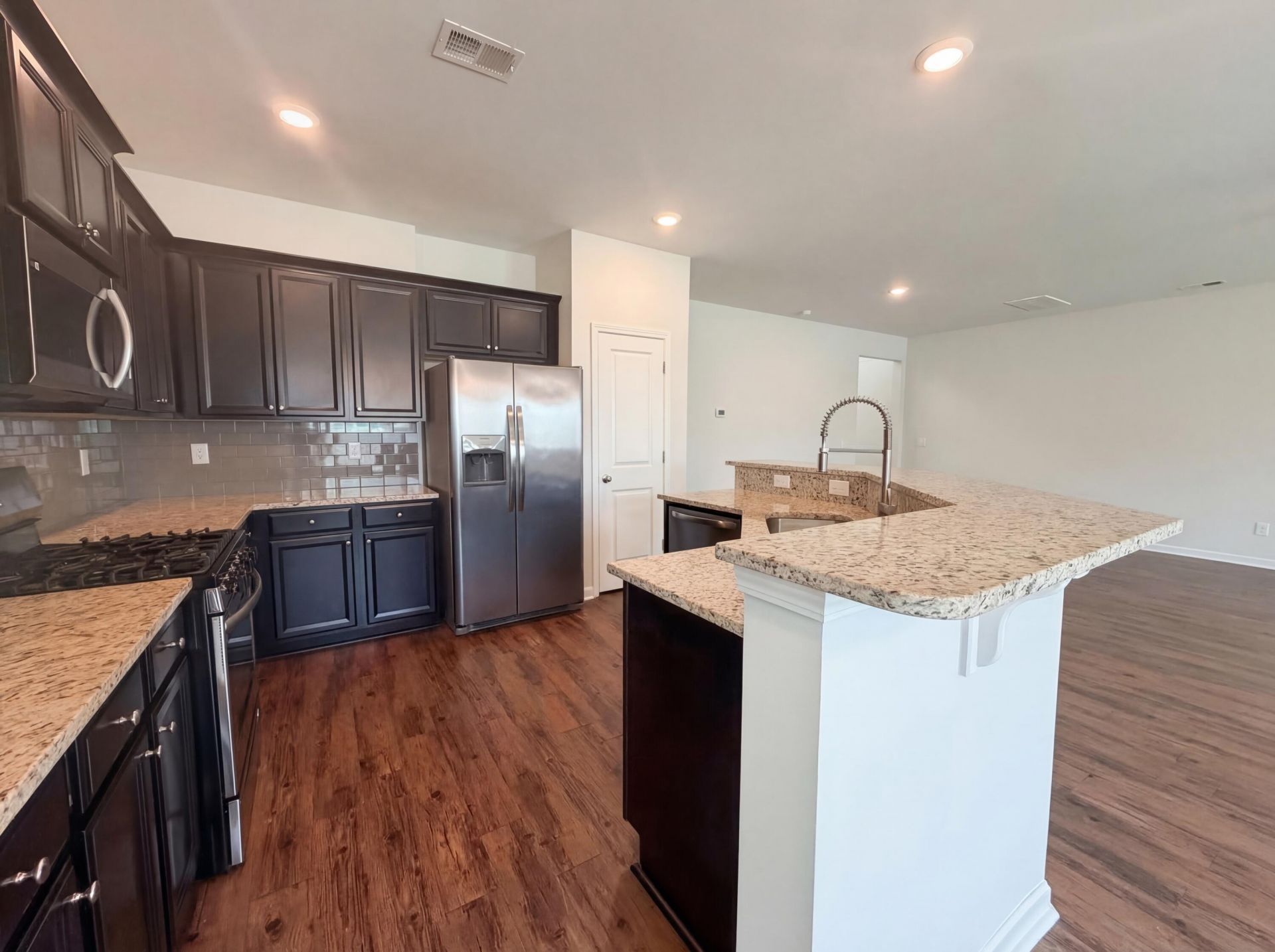130 Hyrne Drive Photo 4