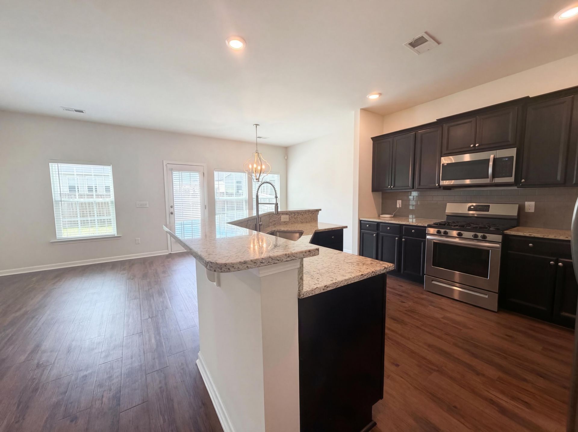 130 Hyrne Drive Photo 6