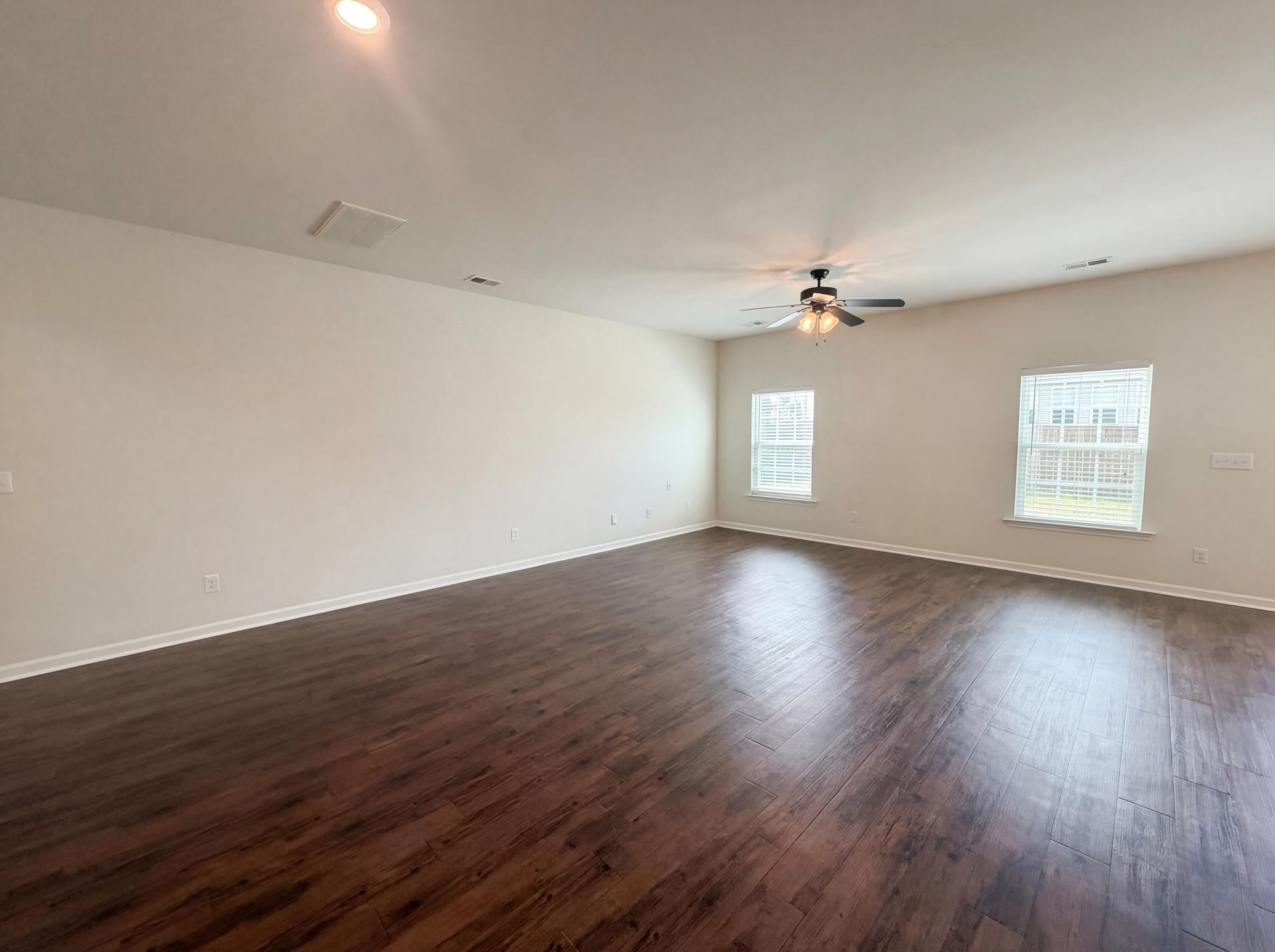 130 Hyrne Drive Photo 7