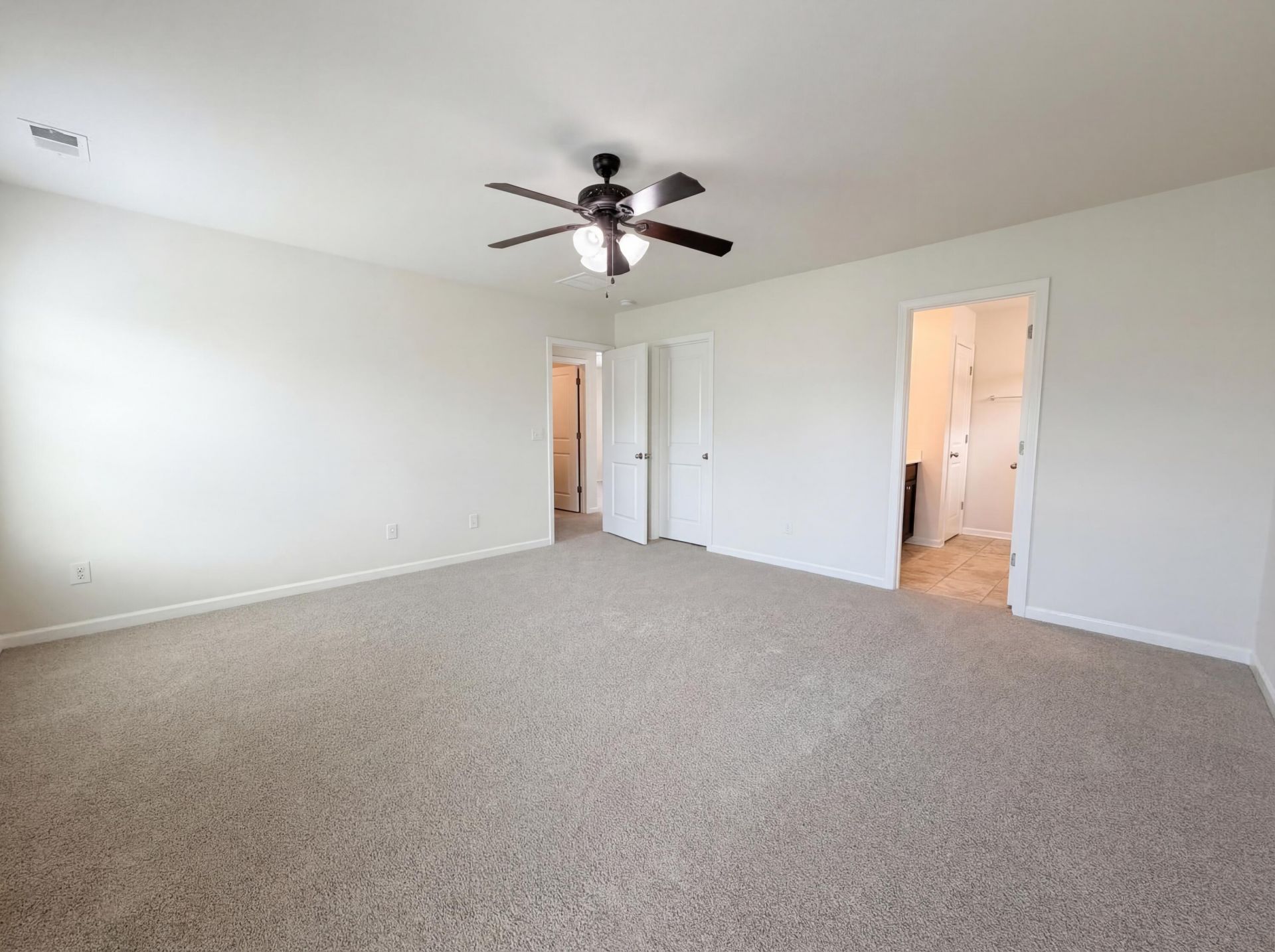 130 Hyrne Drive Photo 8