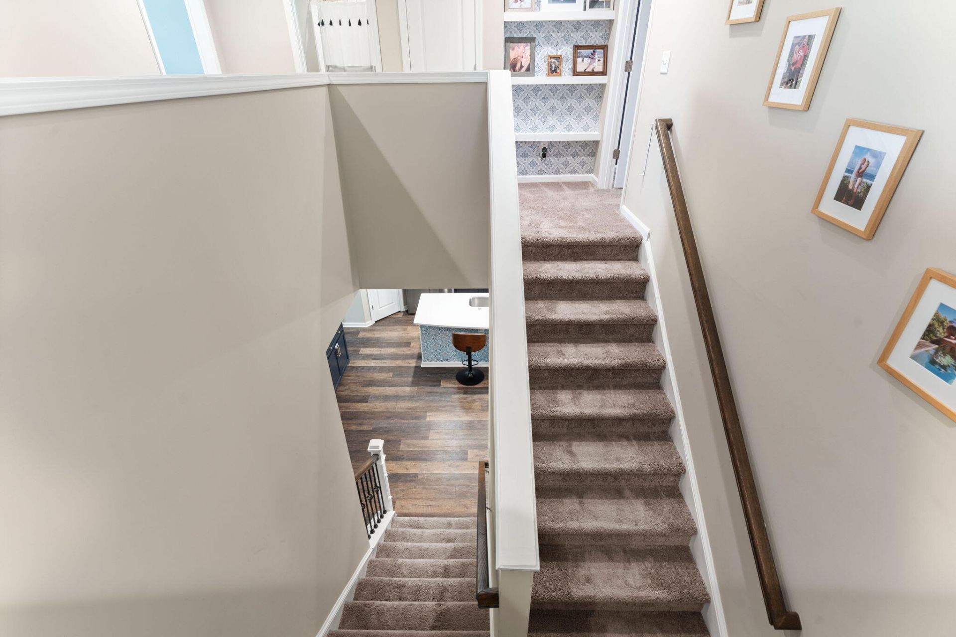 422 Ambrose Drive Photo 23