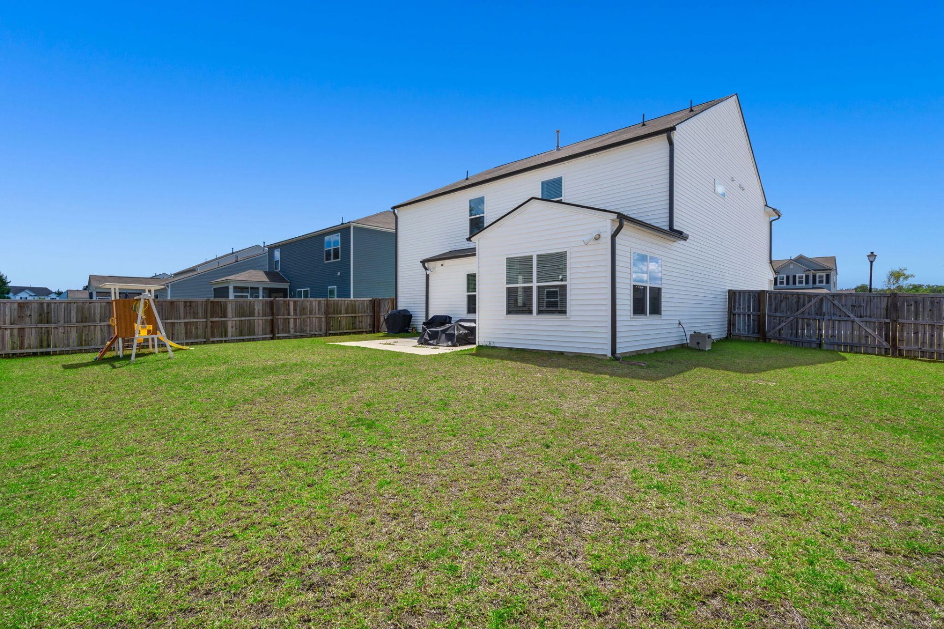 422 Ambrose Drive Photo 42