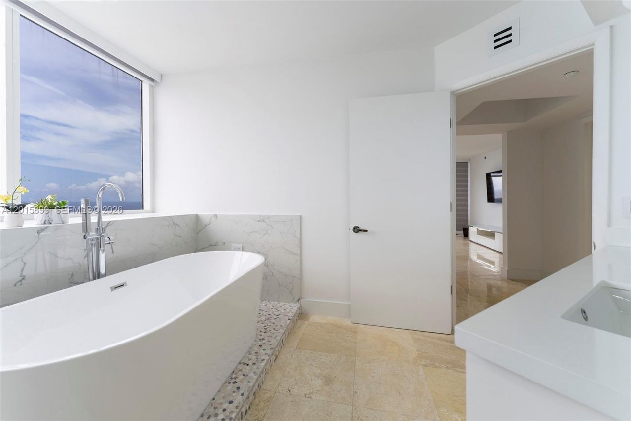 19111 Collins Ave , Unit 3608, Sunny Isles Beach, FL 33160 Photo