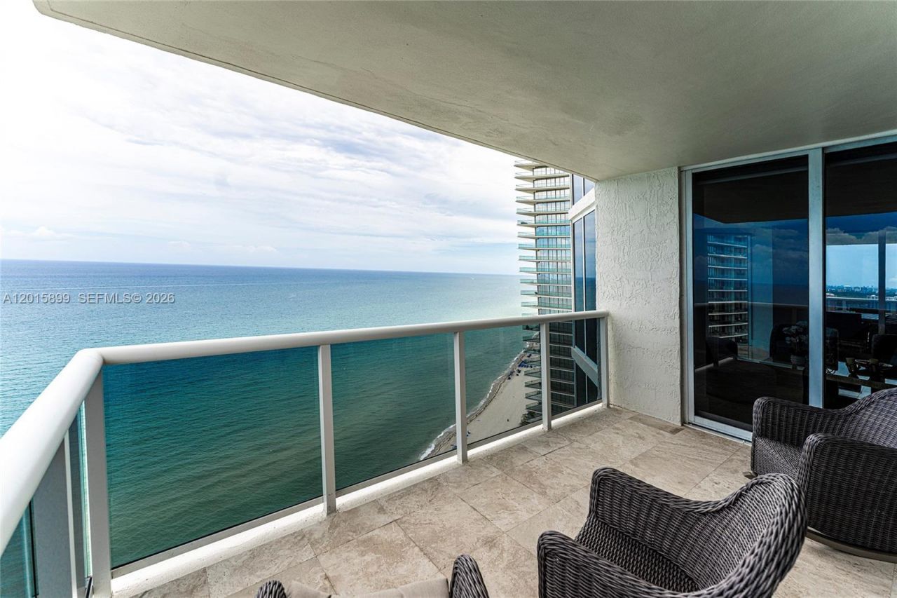 19111 Collins Ave , Unit 3608, Sunny Isles Beach, FL 33160 Photo