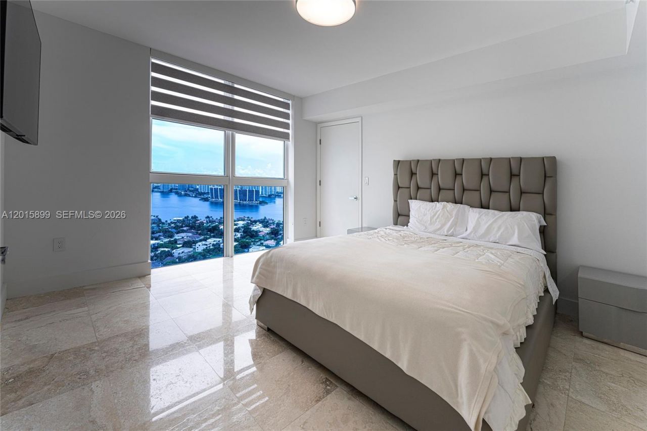 19111 Collins Ave , Unit 3608, Sunny Isles Beach, FL 33160 Photo
