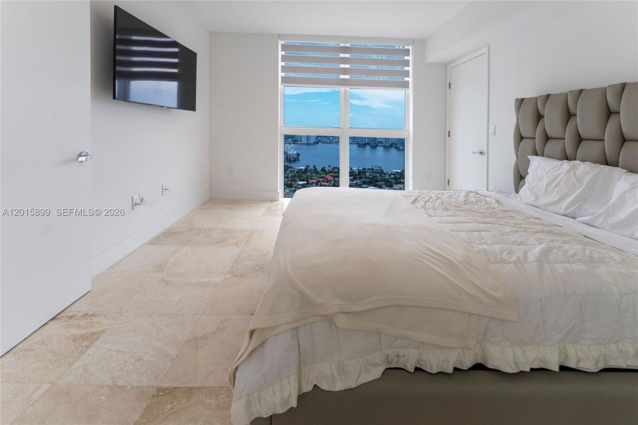 19111 Collins Ave , Unit 3608, Sunny Isles Beach, FL 33160 Photo