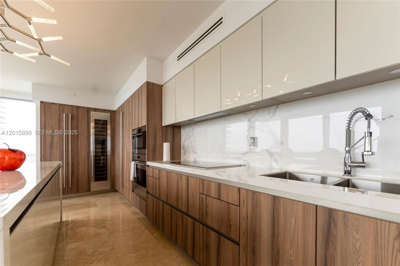 19111 Collins Ave , Unit 3608, Sunny Isles Beach, FL 33160 Photo