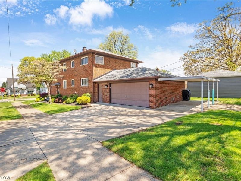 5907 Belmere Drive, Parma, OH 44129 Photo 2