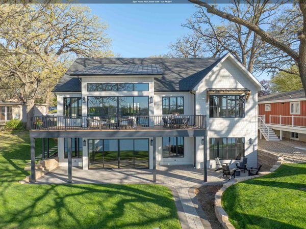 1205 Lakeshore Drive, Okoboji, IA 51355