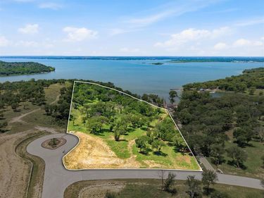 8005 Blue Cove Court, Fort Worth, TX 76179