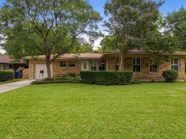 9823 Limerick Drive, Dallas, TX 75218