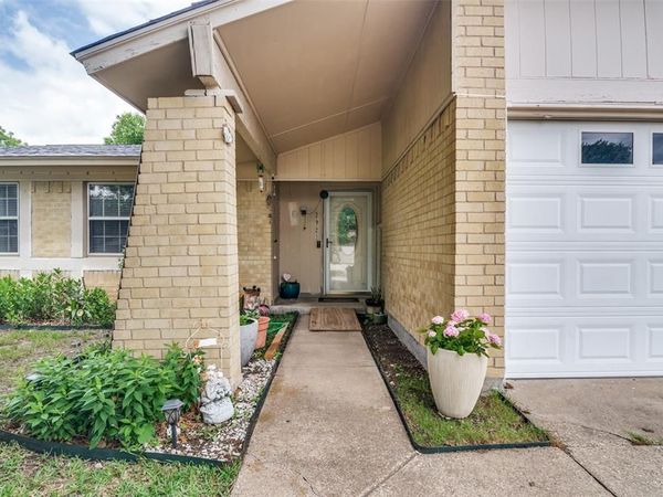 2921 Rustic Meadow Drive, Garland, TX 75044