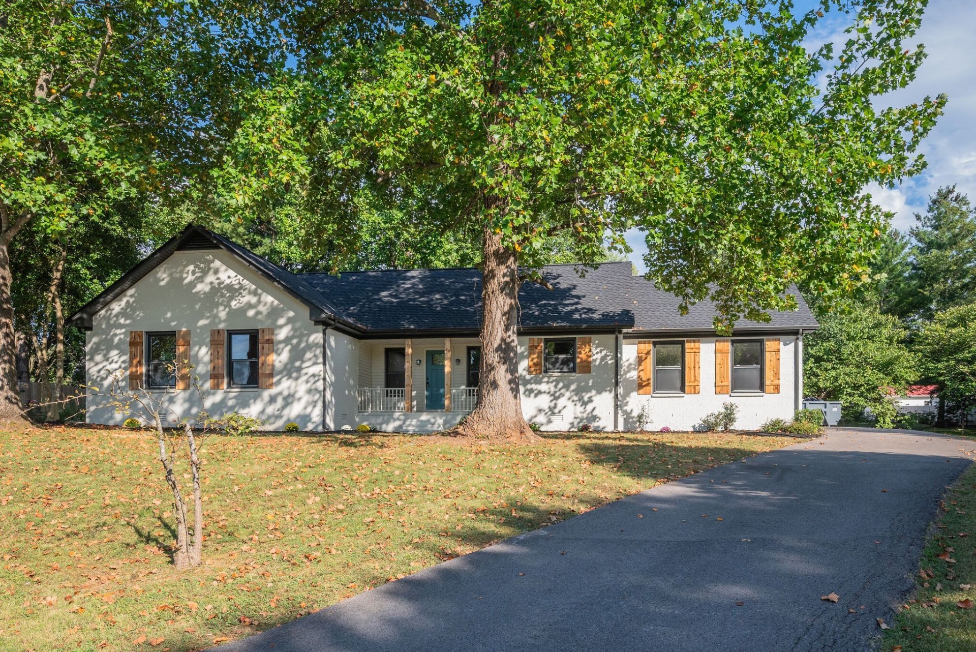 2424 Laurel Hill Ct, Murfreesboro, TN 37129 Main Photo
