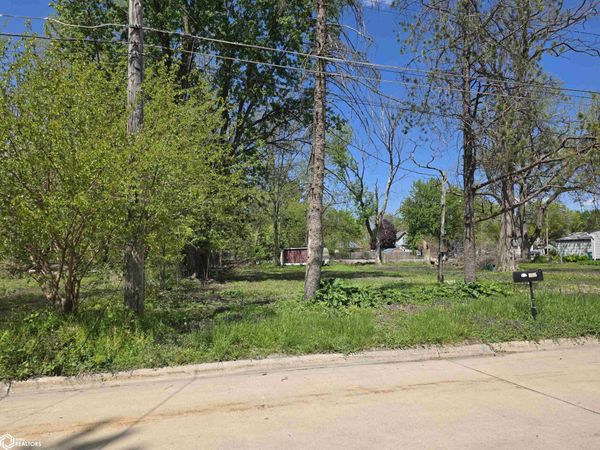 1013 Clark Street, Webster City, IA 50595