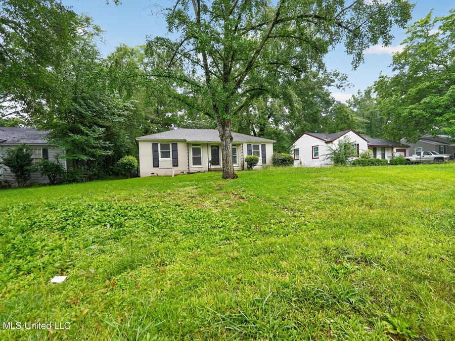 Property Image 4