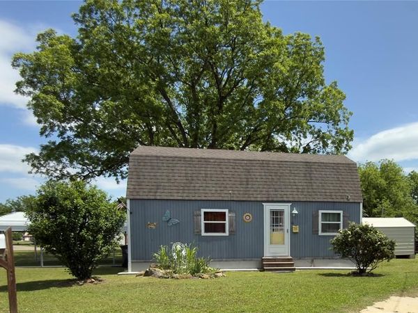 307 S Madison Street, Konawa, OK 74849