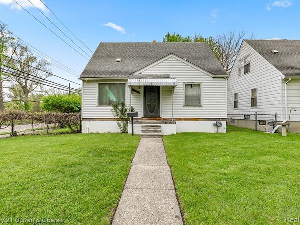 8201 Heyden Street, Detroit, MI 48228