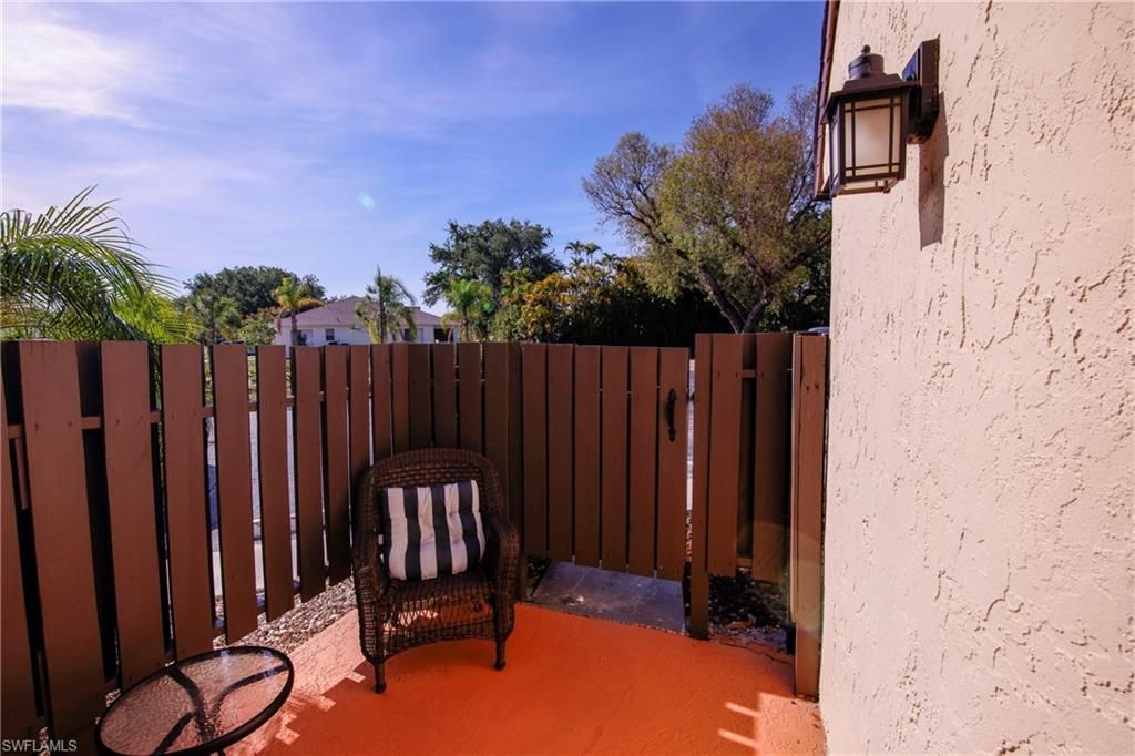 1168 Lake Mcgregor Dr, Unit 1D, Fort Myers, FL 33919 Photo