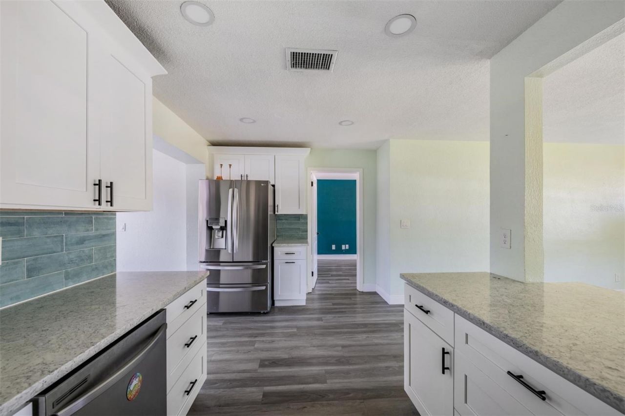 3920 Wahoo Drive Se, Saint Petersburg, FL 33705 Photo