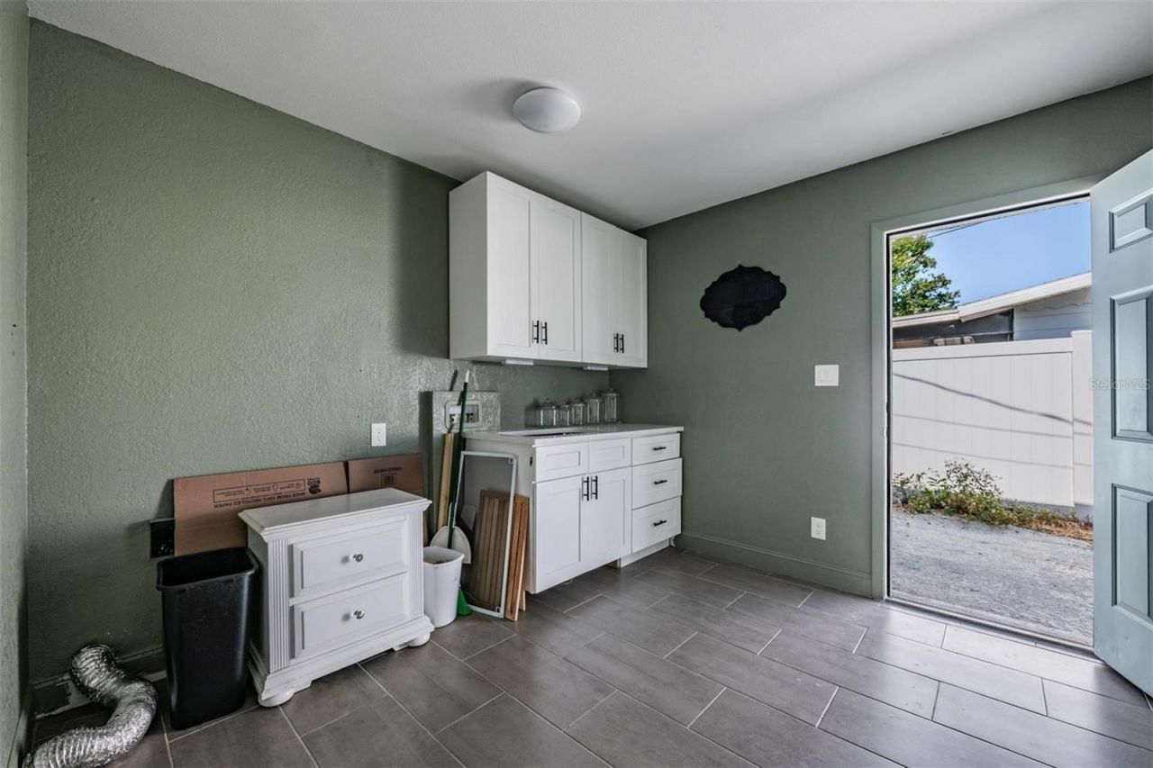 3920 Wahoo Drive Se, Saint Petersburg, FL 33705 Photo