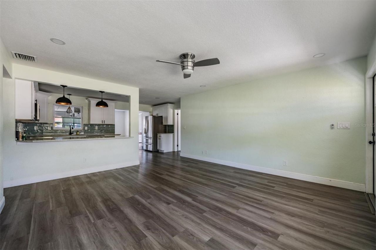 3920 Wahoo Drive Se, Saint Petersburg, FL 33705 Photo