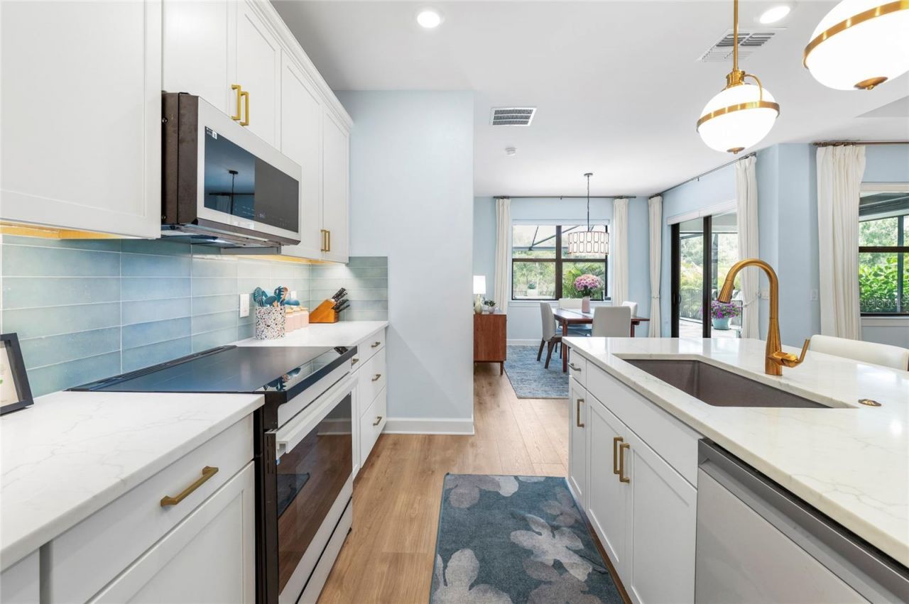5437 Silverside Pine Court, Bradenton, FL 34211 Photo