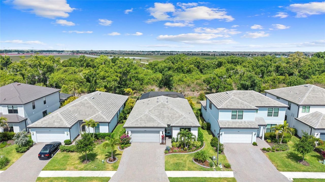 5437 Silverside Pine Court, Bradenton, FL 34211 Photo