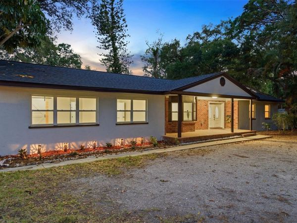 3084 SPIREA STREET , SARASOTA, FL 34231