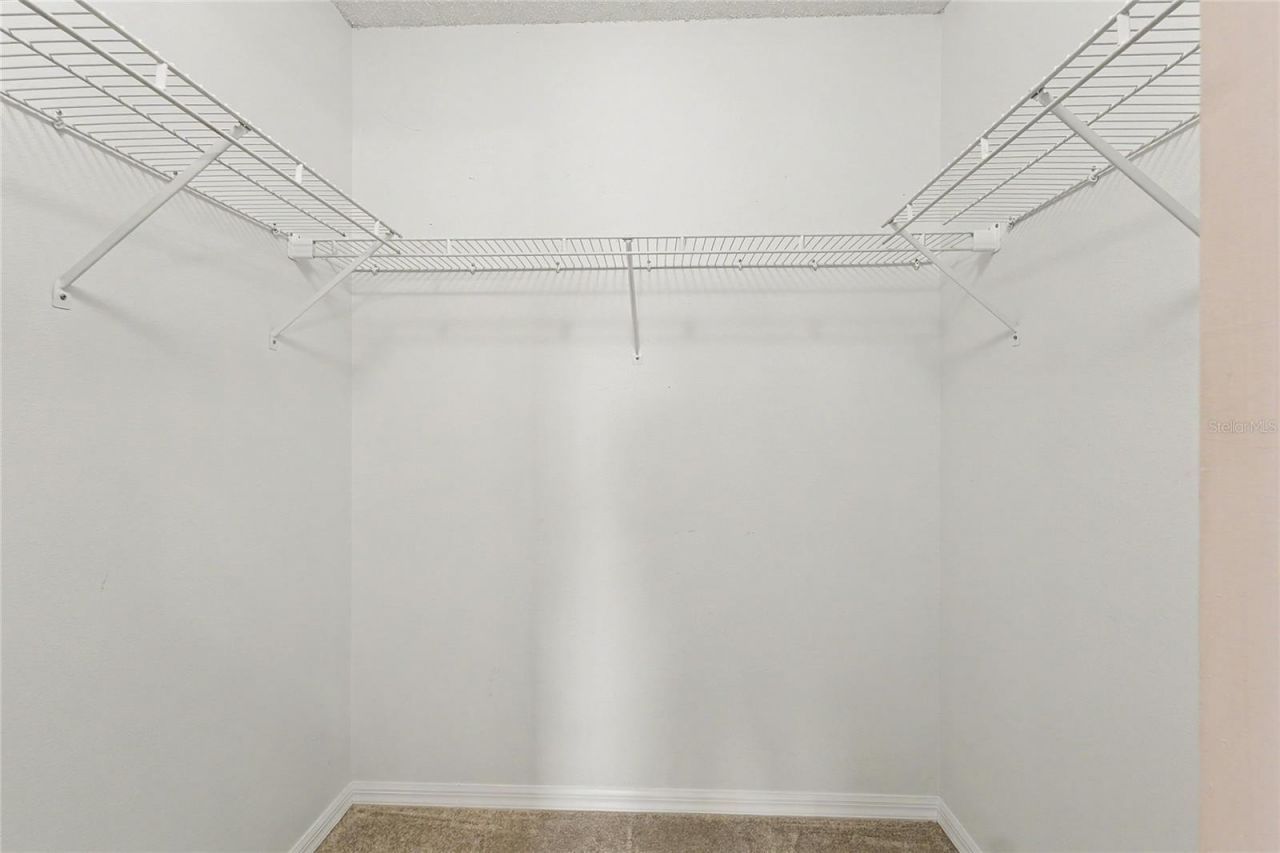 5657 29th Street Circle E, Bradenton, FL 34203 Photo