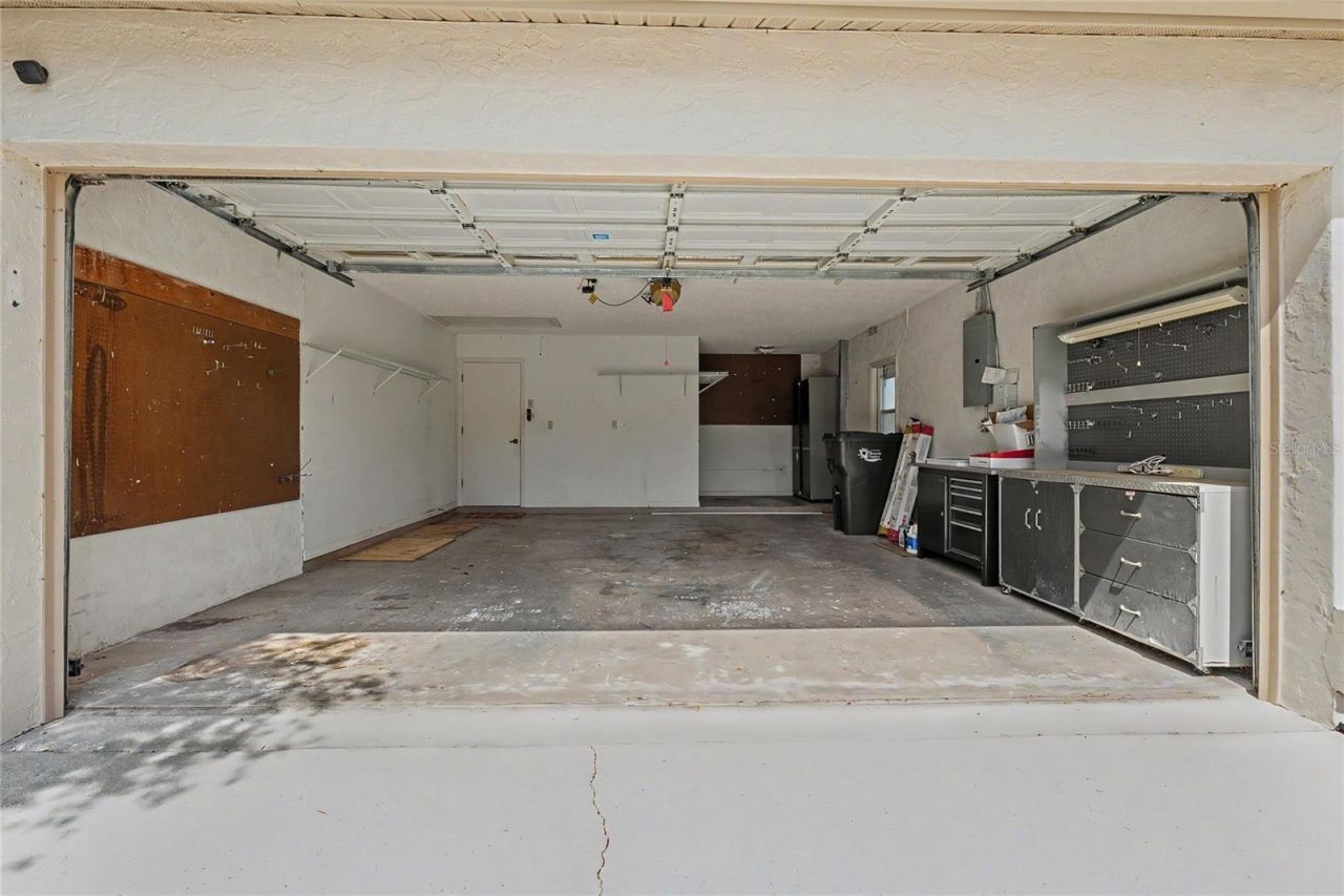 5657 29th Street Circle E, Bradenton, FL 34203 Photo