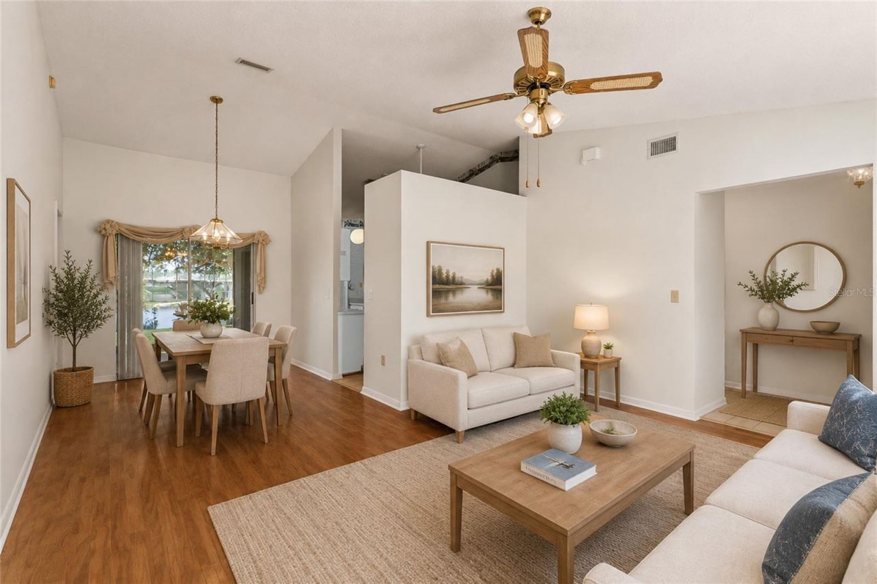 5657 29th Street Circle E, Bradenton, FL 34203 Photo