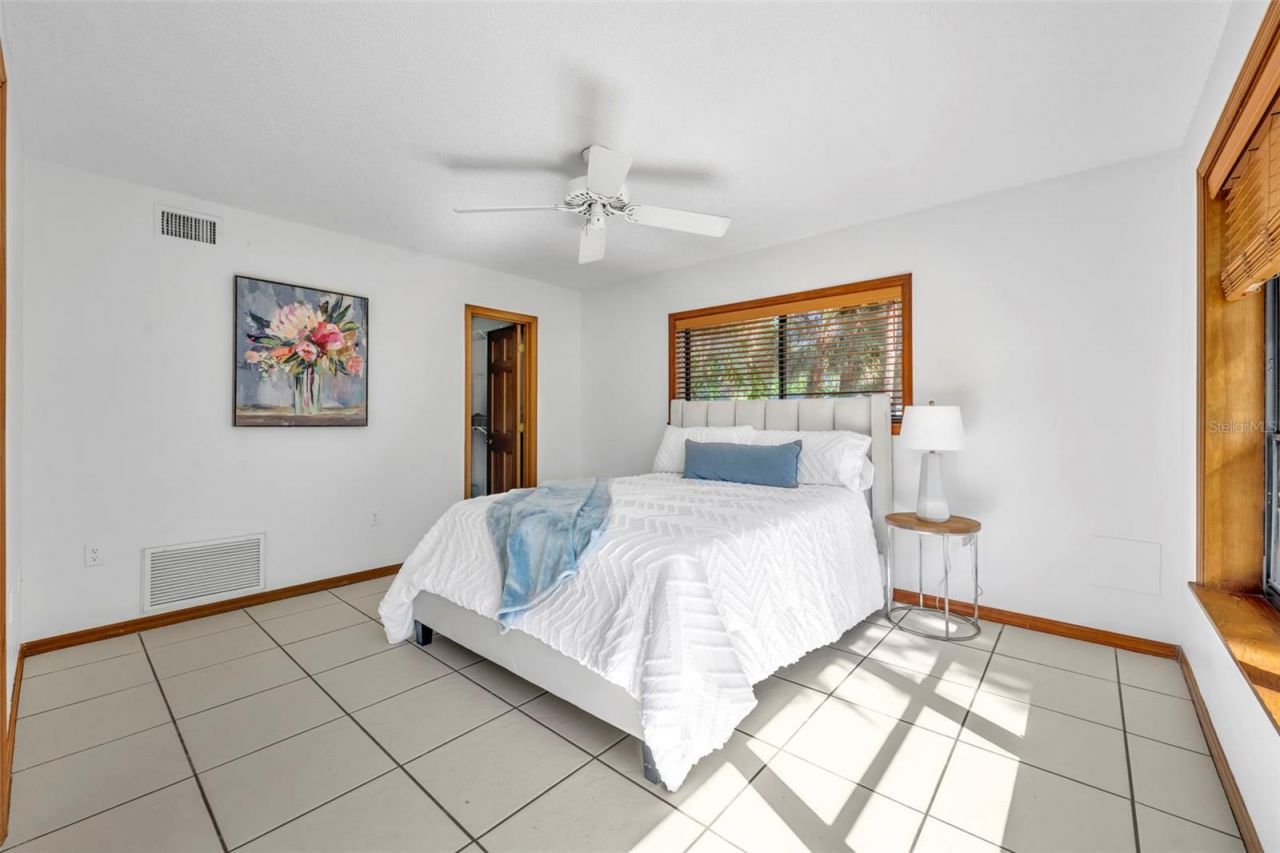 495 1st Street, Geneva, FL 32732 Photo