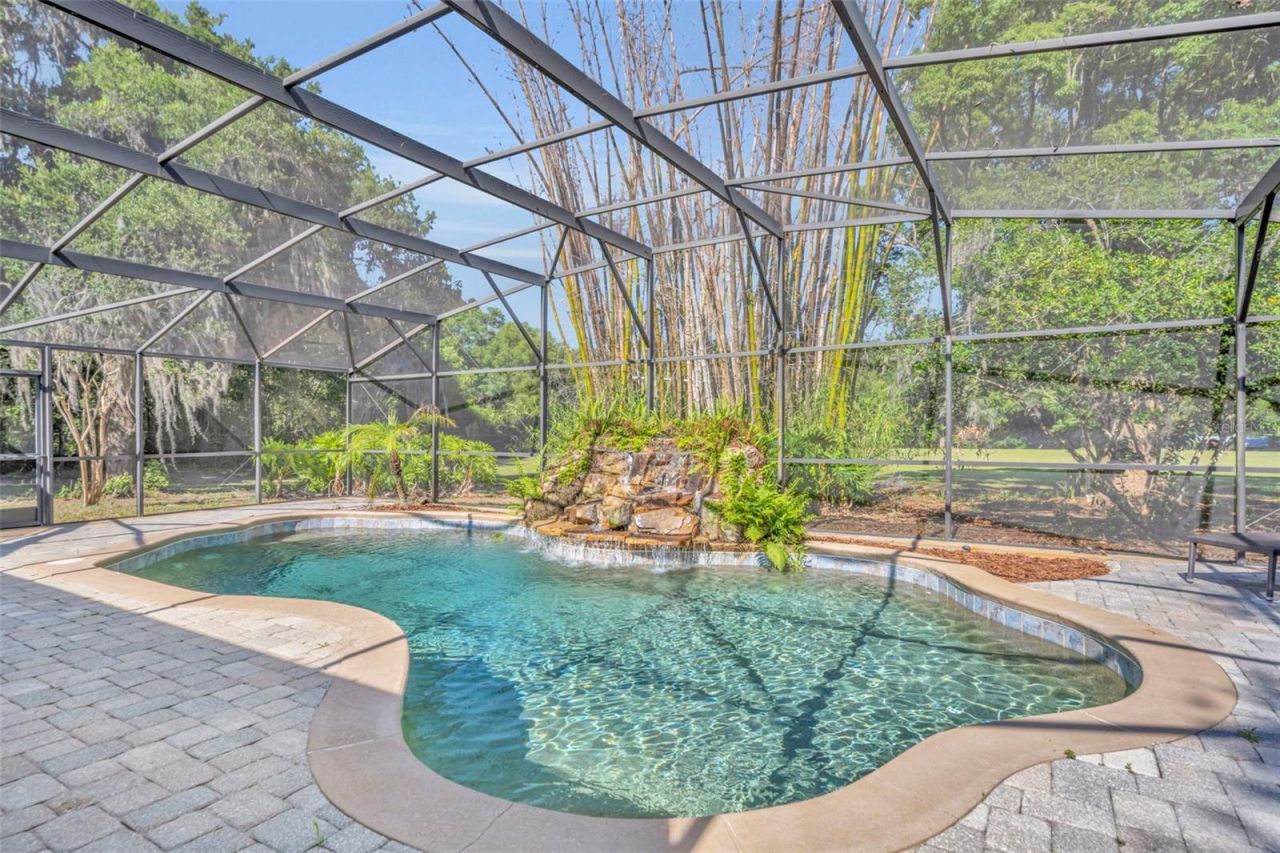 495 1st Street, Geneva, FL 32732 Photo
