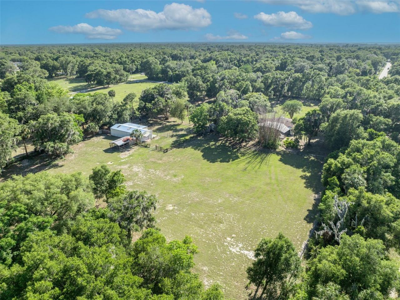 495 1st Street, Geneva, FL 32732 Photo