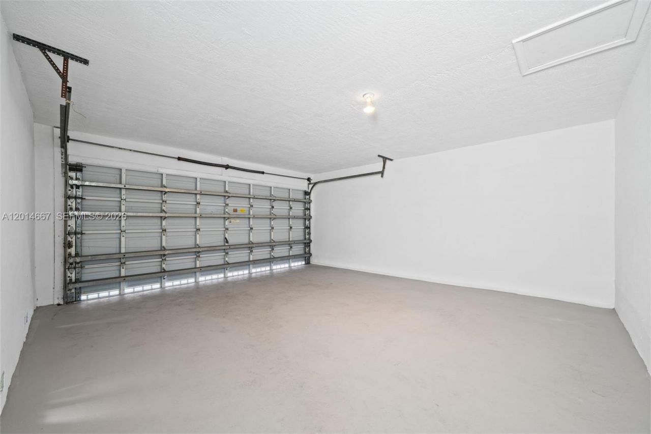 10171 NW 24th St , Sunrise, FL 33322 Photo