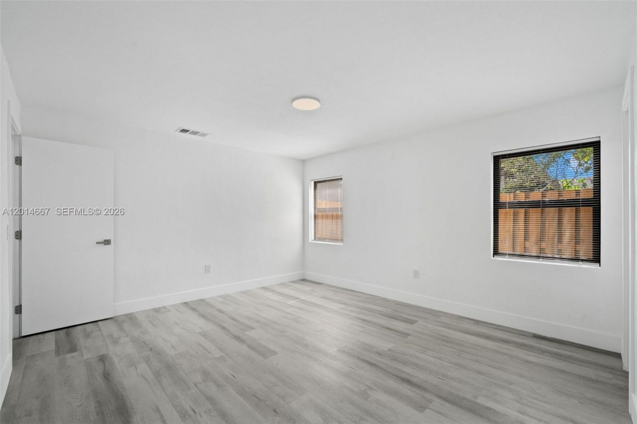 10171 NW 24th St , Sunrise, FL 33322 Photo