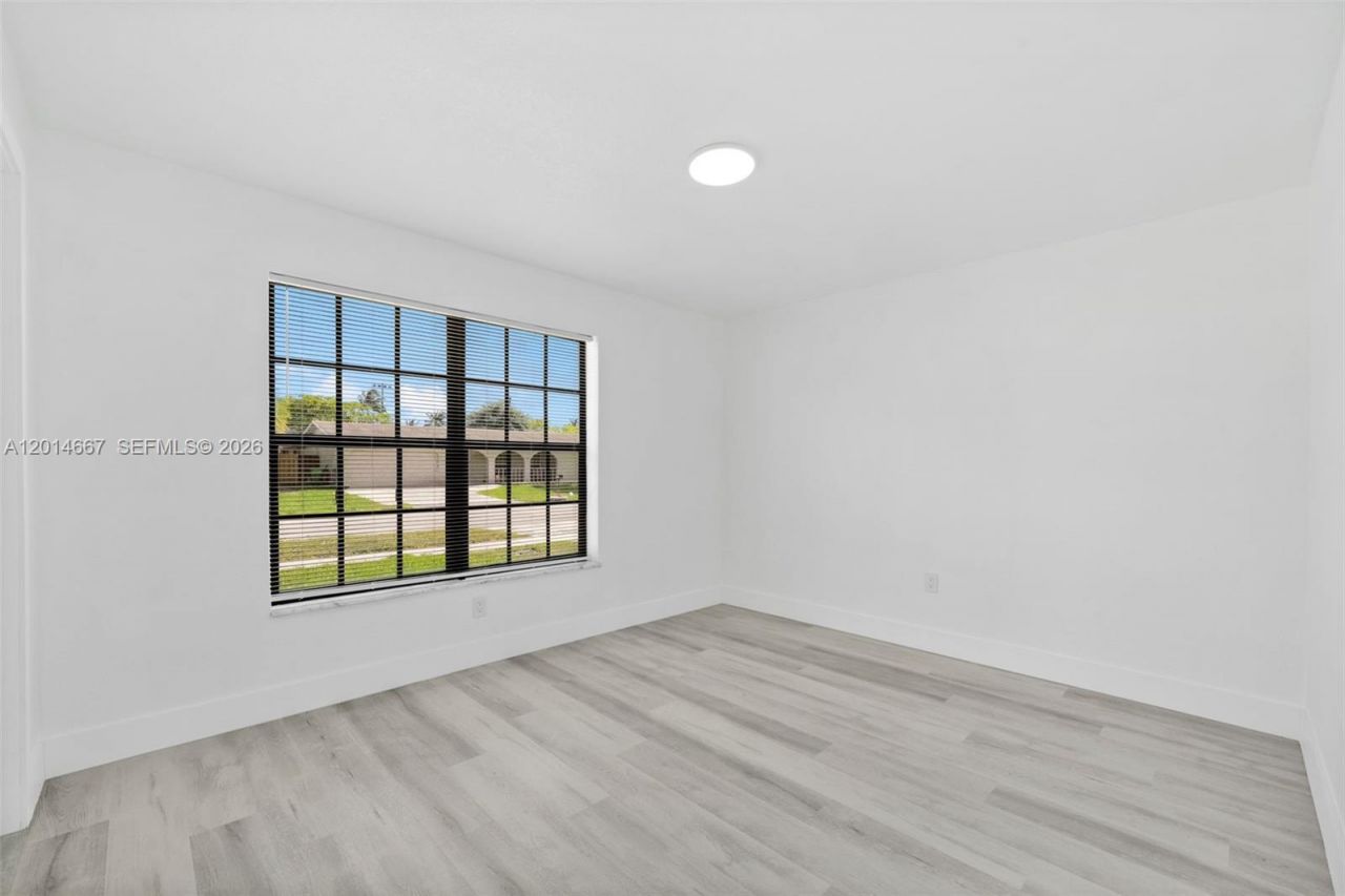 10171 NW 24th St , Sunrise, FL 33322 Photo