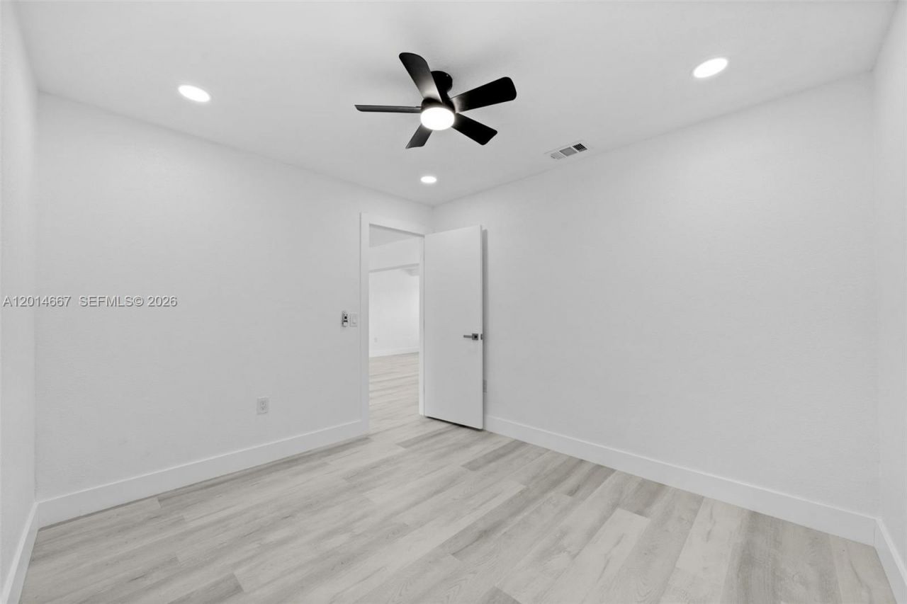 10171 NW 24th St , Sunrise, FL 33322 Photo