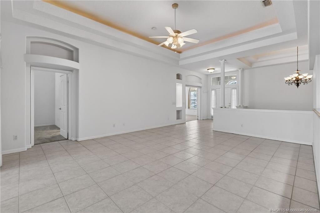 4615 NW Wandering Oak Court, Jensen Beach, FL 34957 Photo