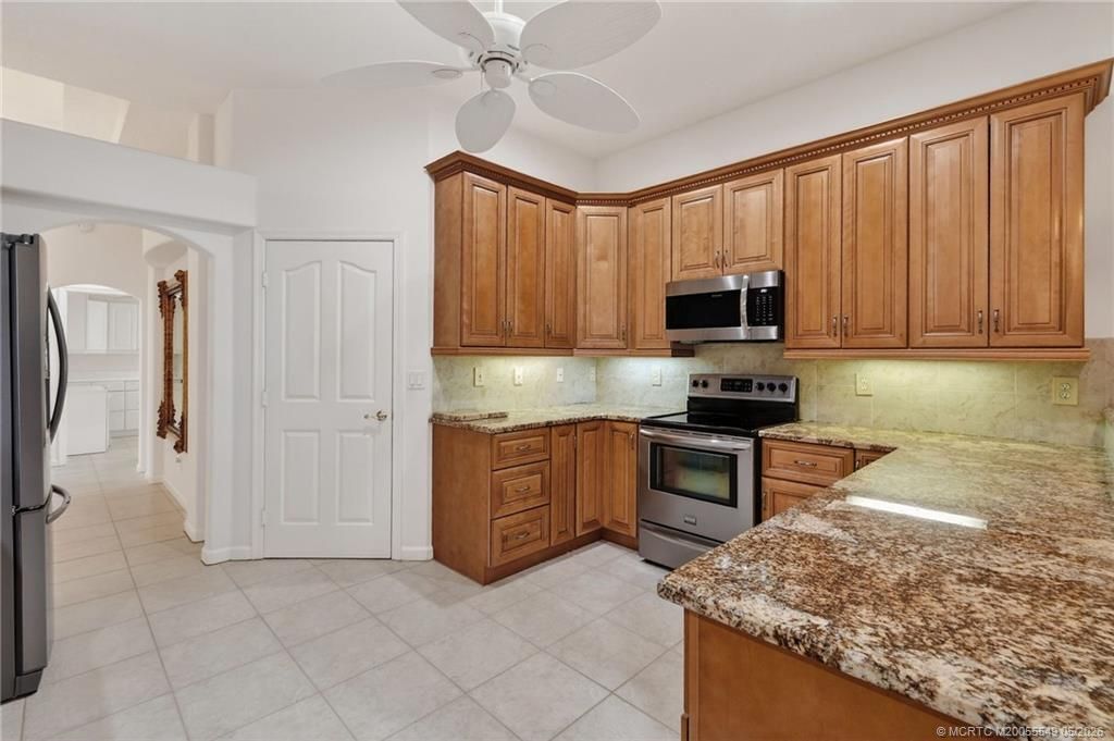 4615 NW Wandering Oak Court, Jensen Beach, FL 34957 Photo