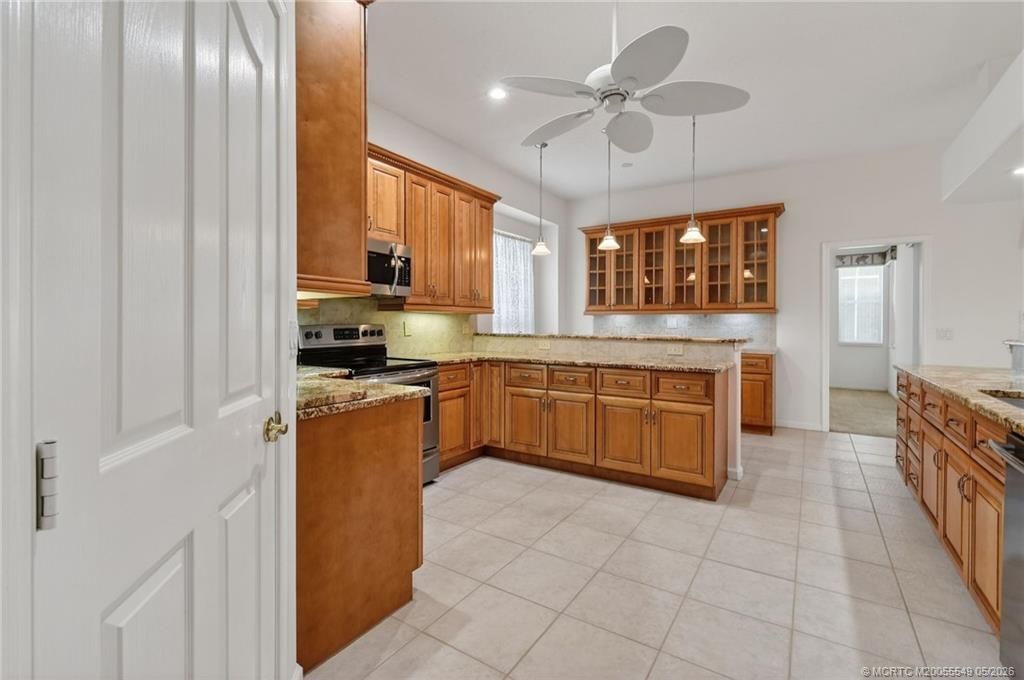 4615 NW Wandering Oak Court, Jensen Beach, FL 34957 Photo
