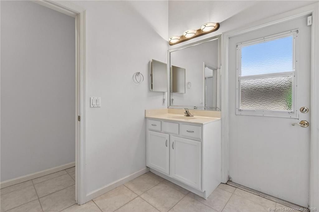 4615 NW Wandering Oak Court, Jensen Beach, FL 34957 Photo