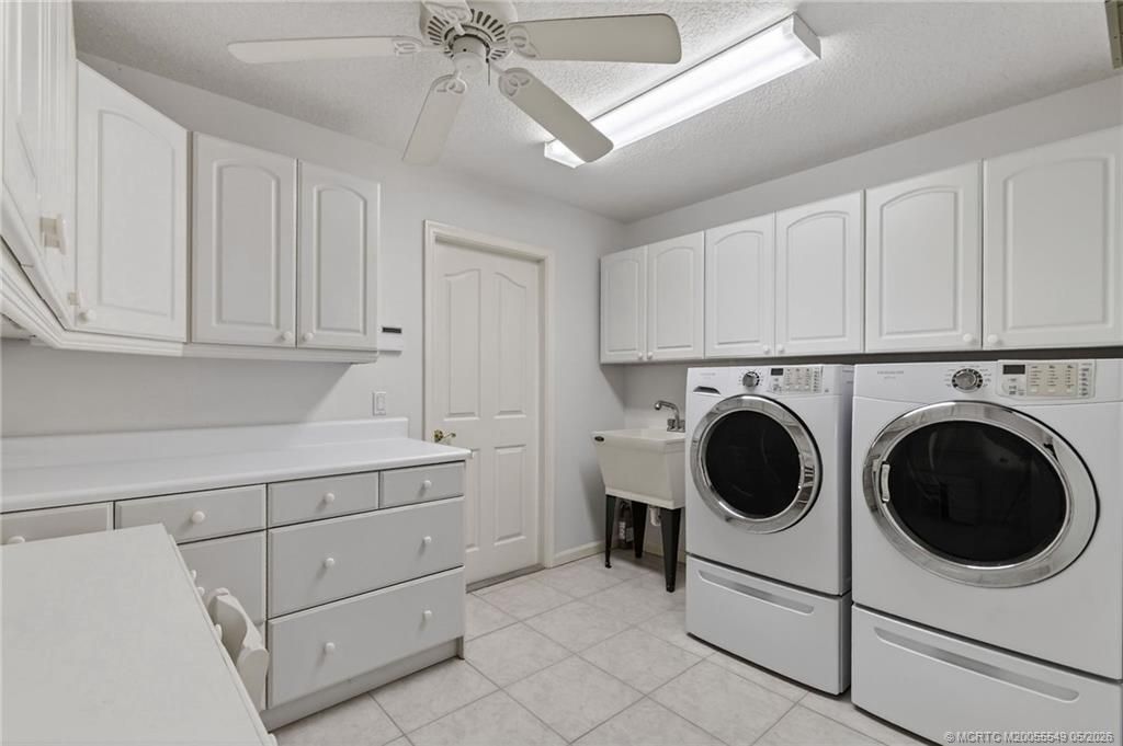 4615 NW Wandering Oak Court, Jensen Beach, FL 34957 Photo